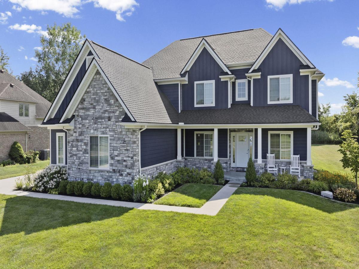 MLS #81026037996 image #0