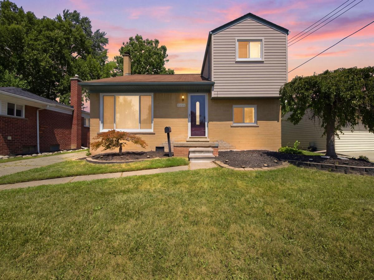 MLS #81026042060 image #0
