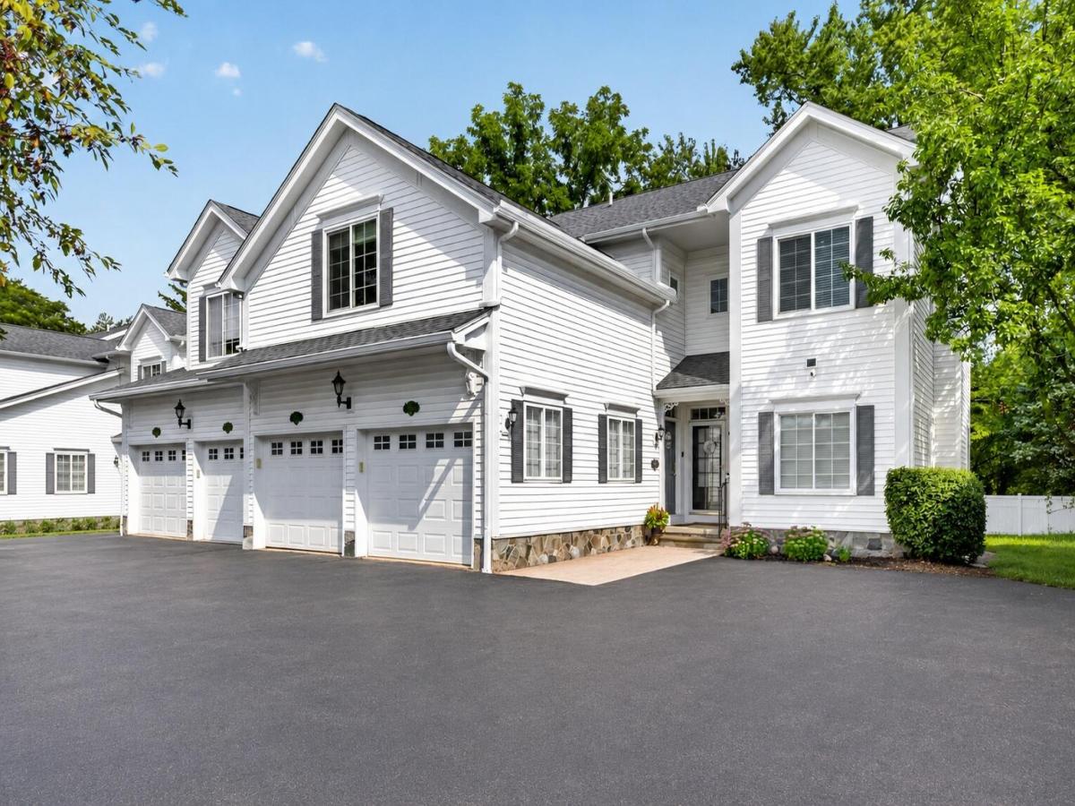 MLS #81026042068 image #0