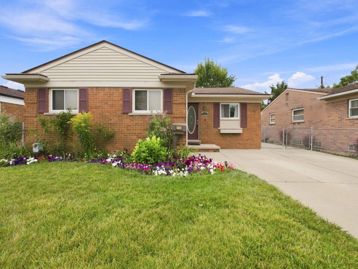 MLS #81026042654 image #0