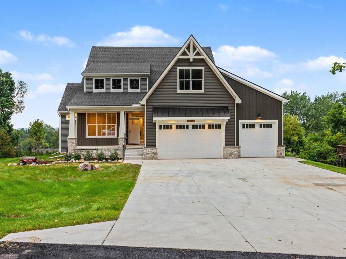MLS #81026047349 image #0