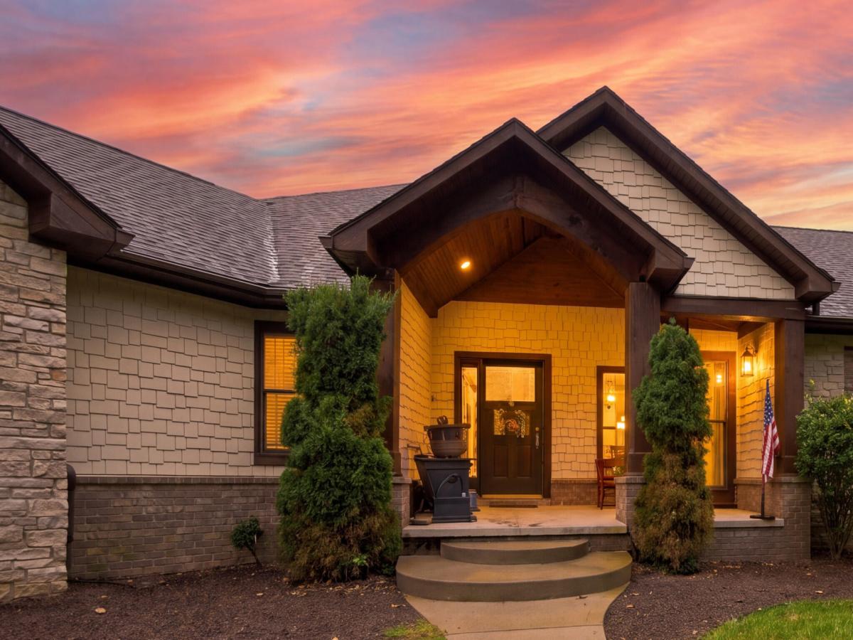 MLS #81026052712 image #0