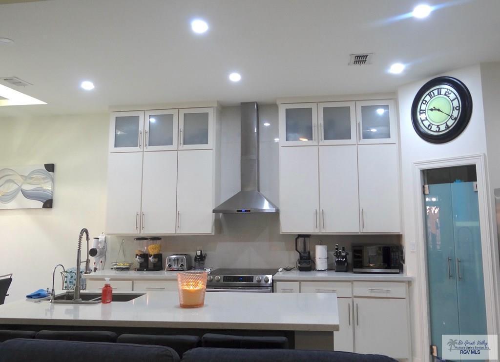 MLS #29771745 image #0