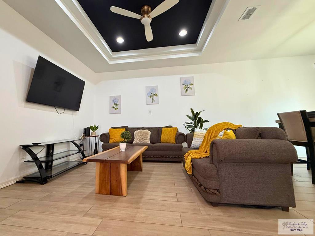 MLS #29772458 image #7