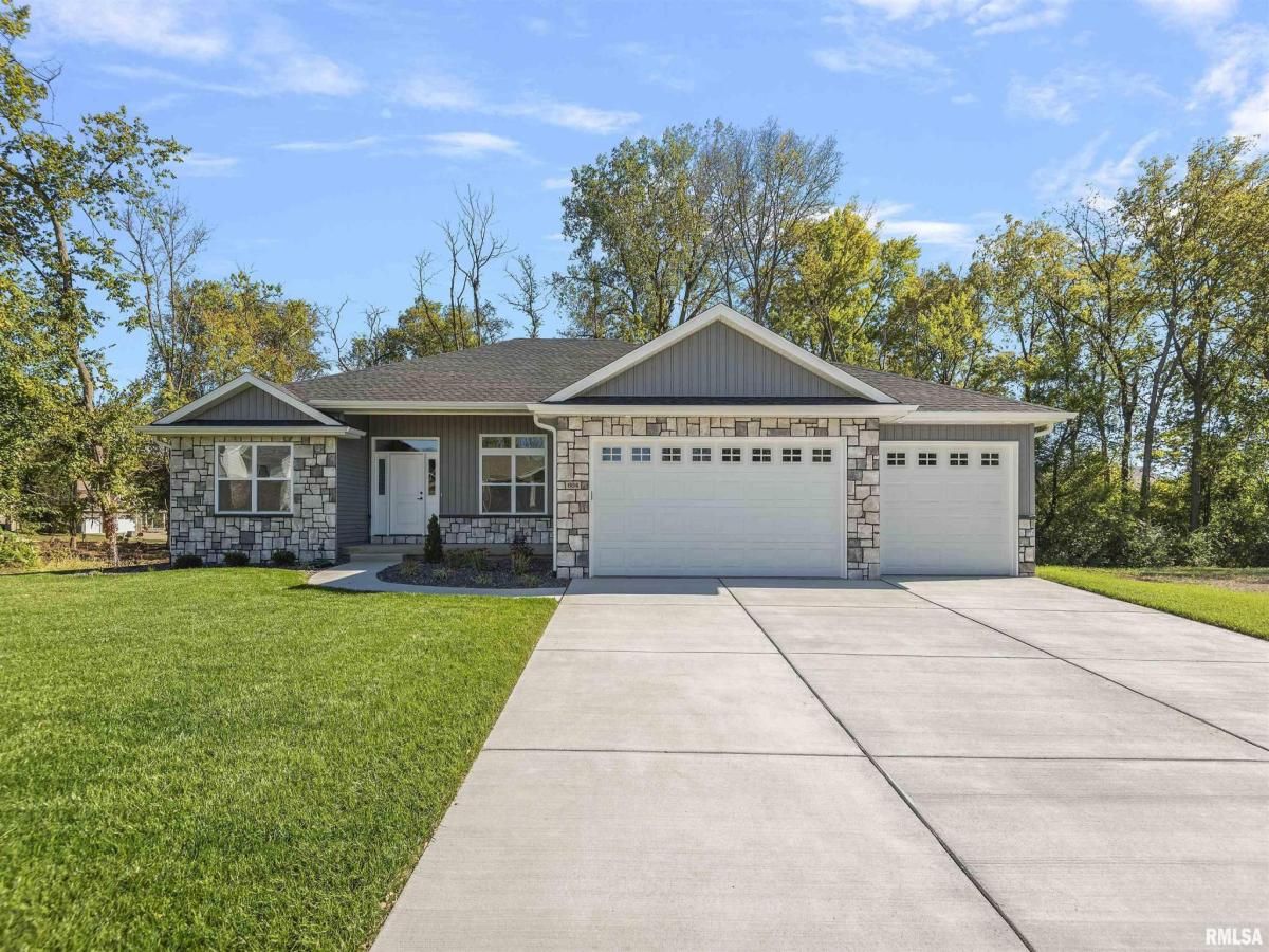 MLS #RMACA1037485 image #0