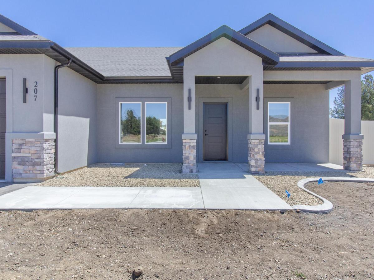 MLS #26-334549 image #0