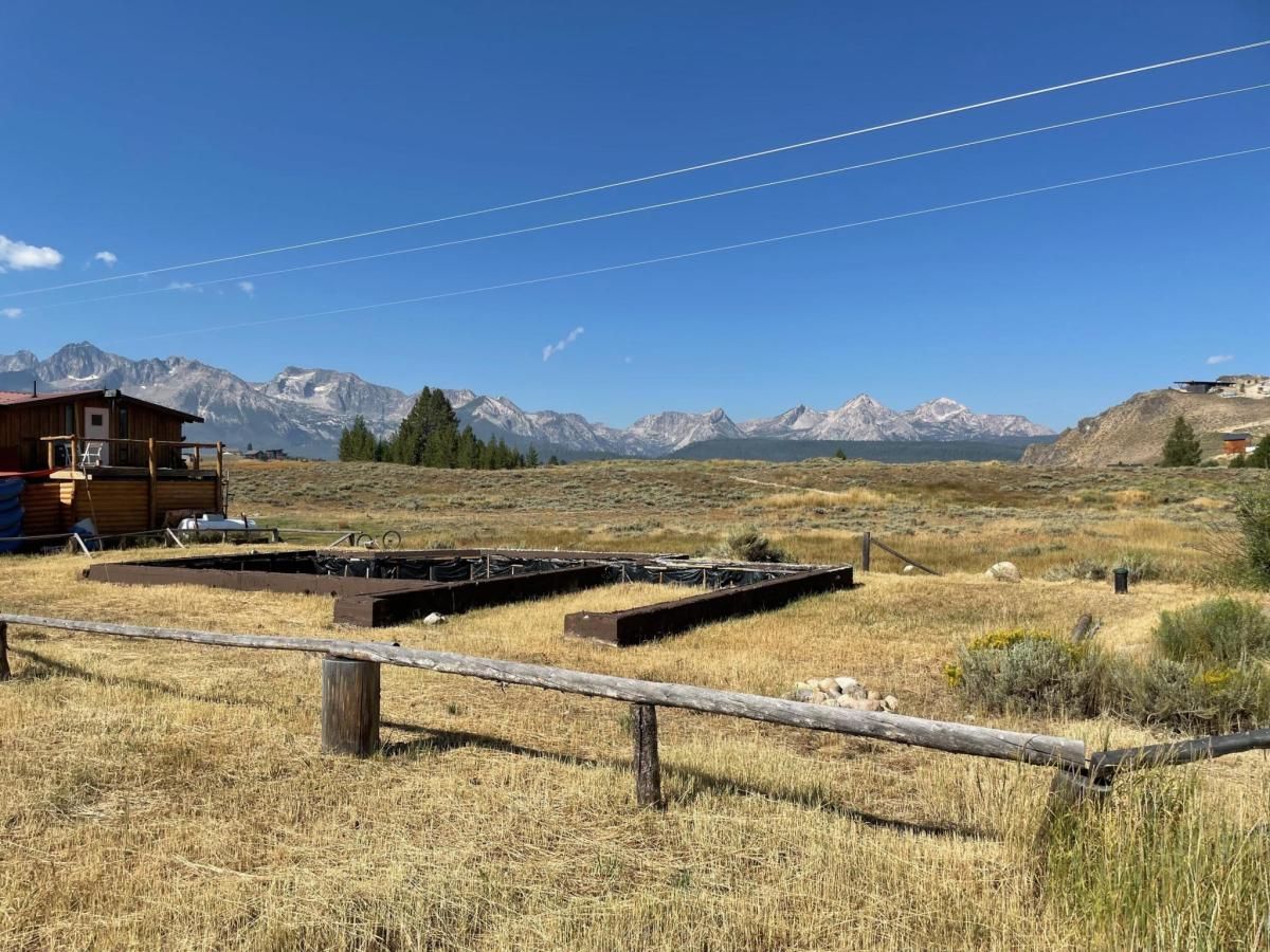 MLS #330377 image #0