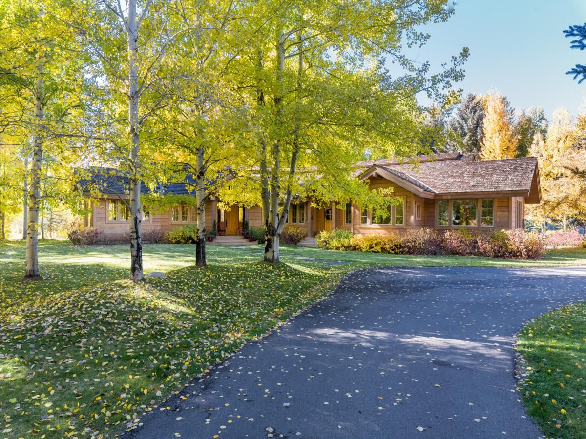 MLS #333380 image #0