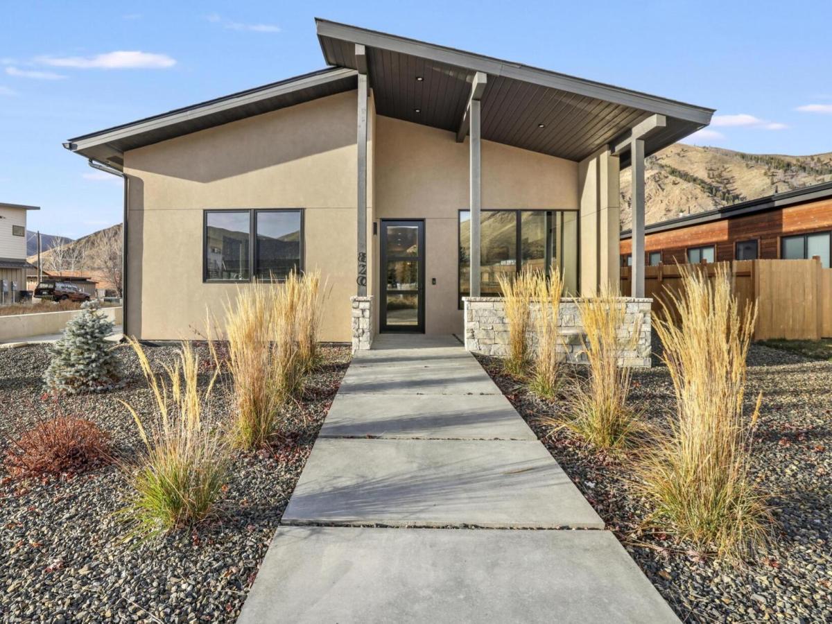 MLS #333898 image #0