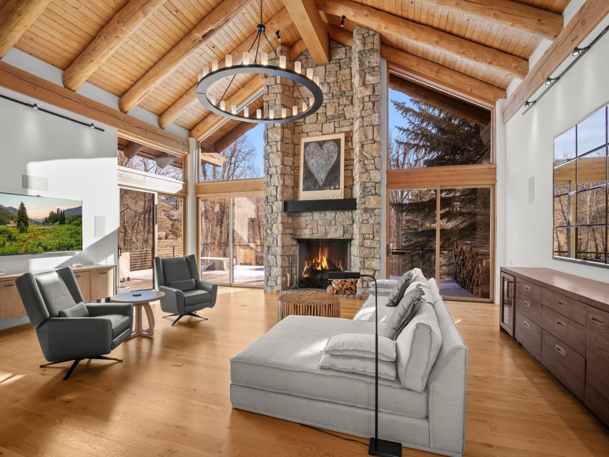 MLS #333945 image #0