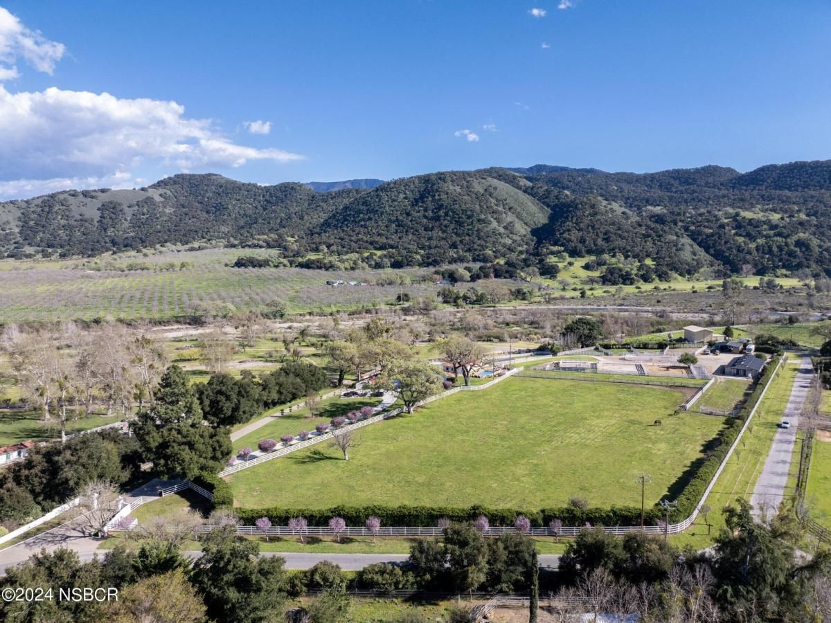 MLS #24000708 image #0