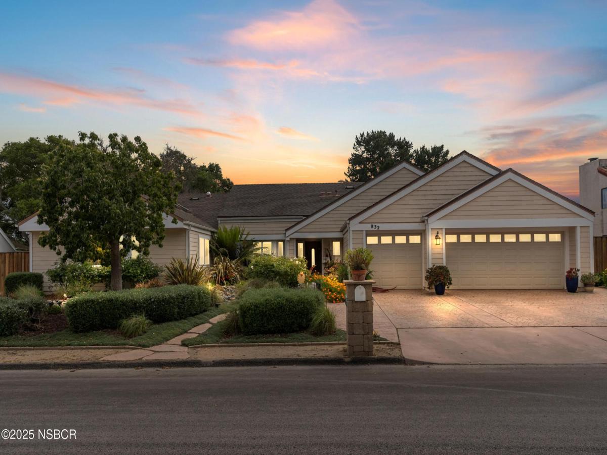 MLS #25000799 image #0