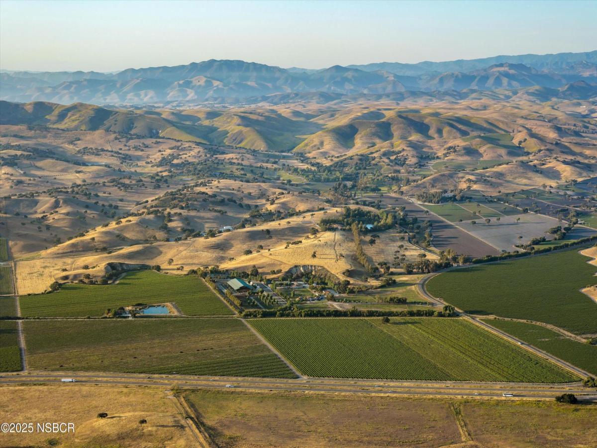 MLS #25001211 image #0