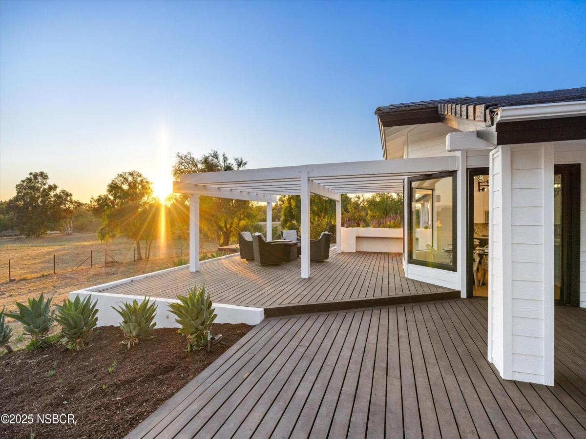 MLS #25001391 image #0