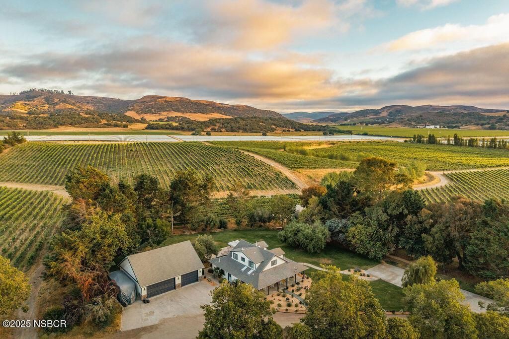 MLS #25001486 image #0