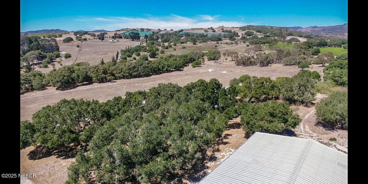 MLS #25001708 image #0