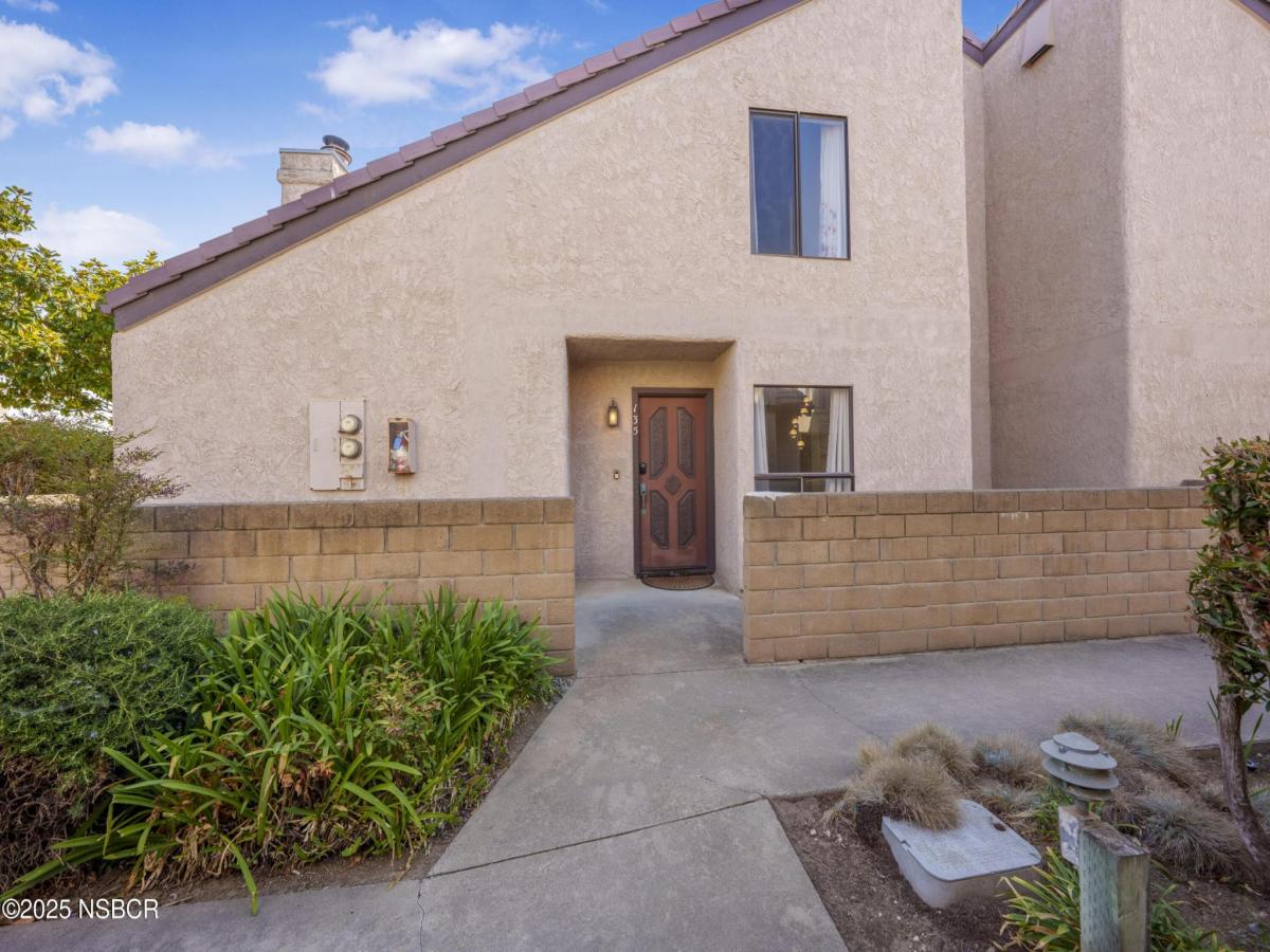 MLS #25001889 image #0