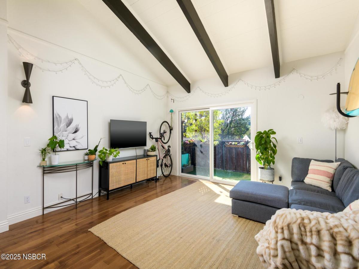 MLS #25002329 image #0