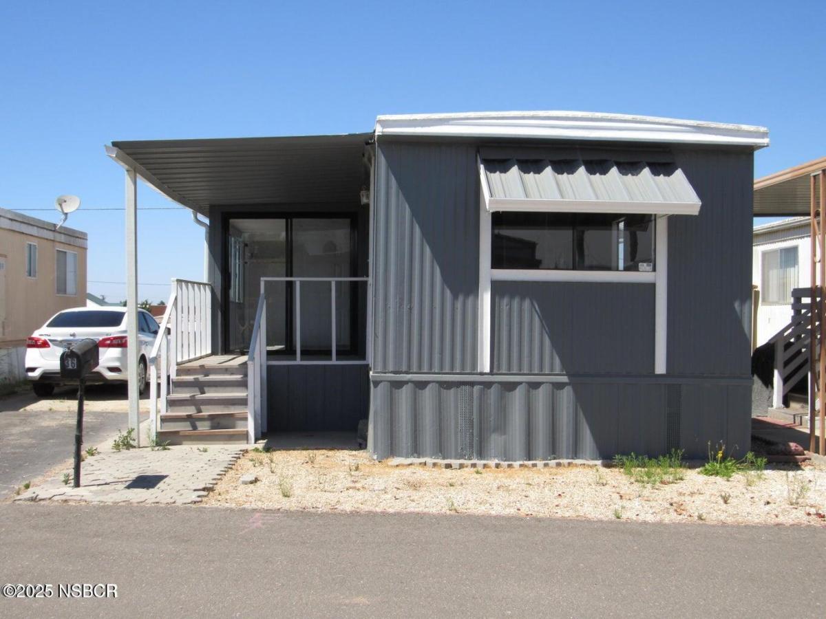 MLS #26000028 image #0