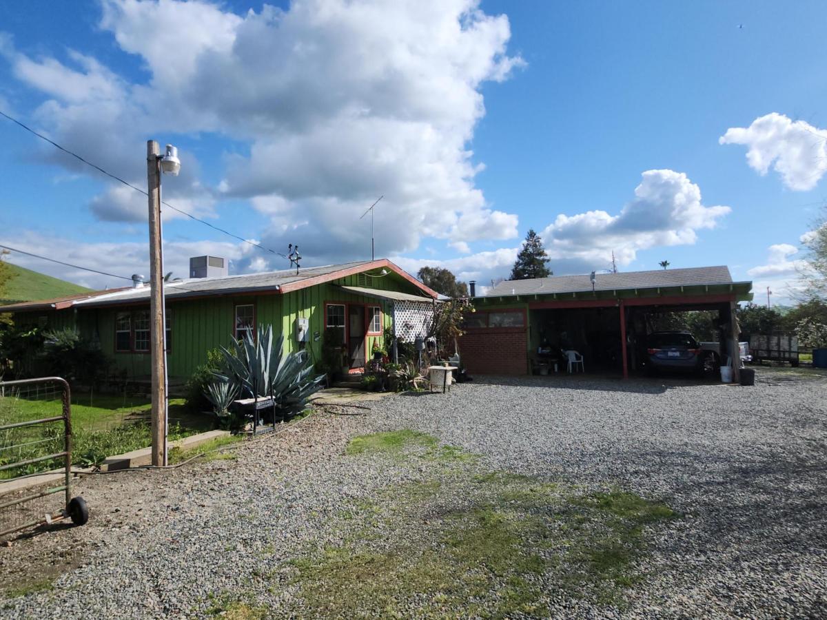 MLS #233829 image #0