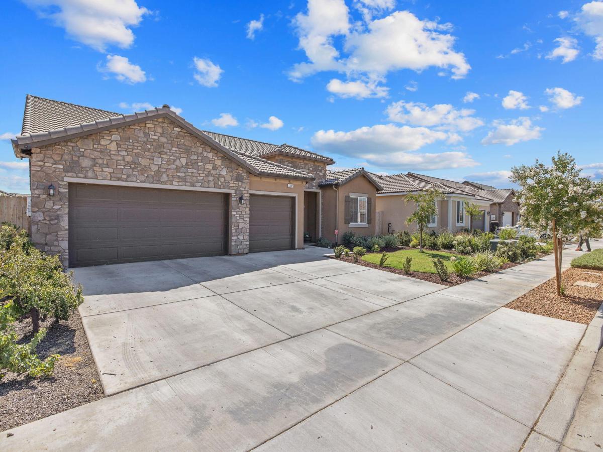 MLS #236837 image #0