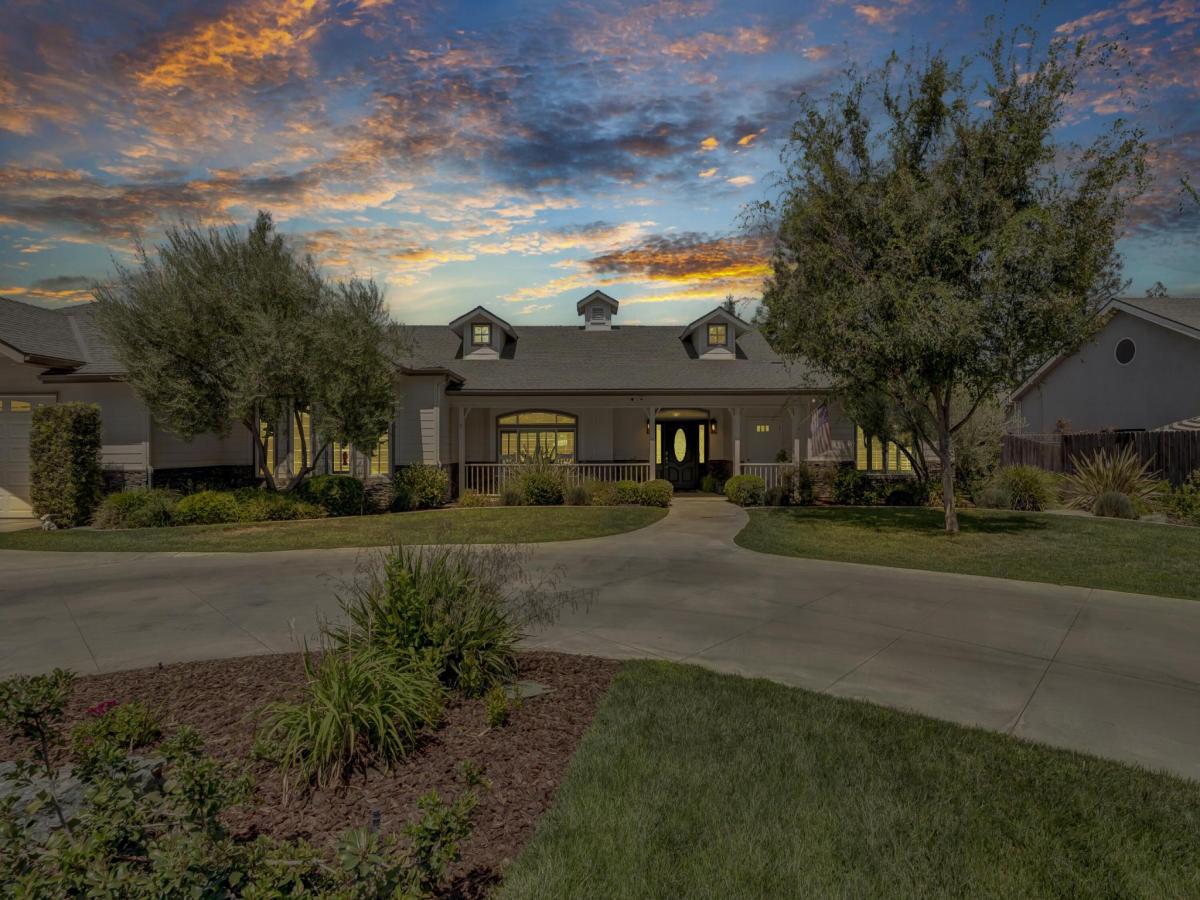 MLS #237037 image #0