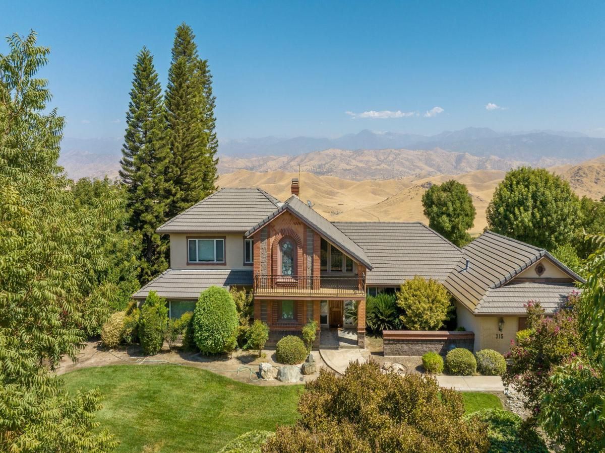 MLS #237540 image #0