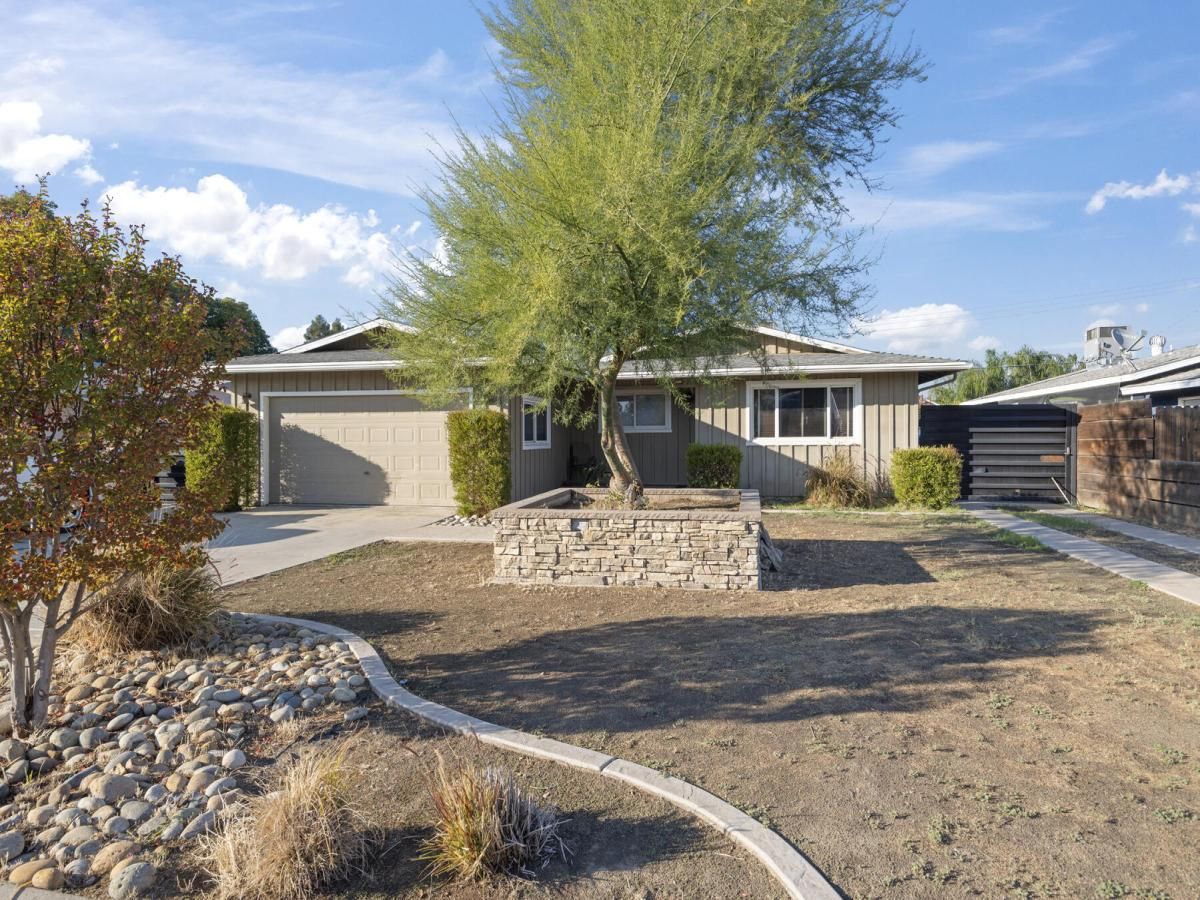 MLS #237930 image #0