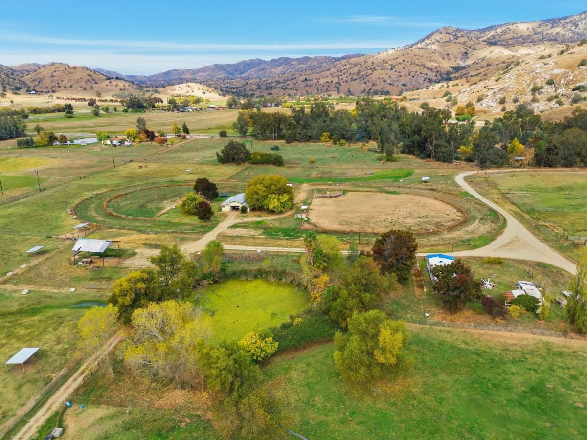 MLS #238288 image #0