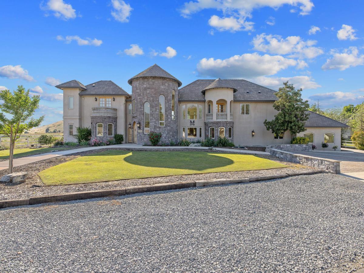 MLS #240956 image #0