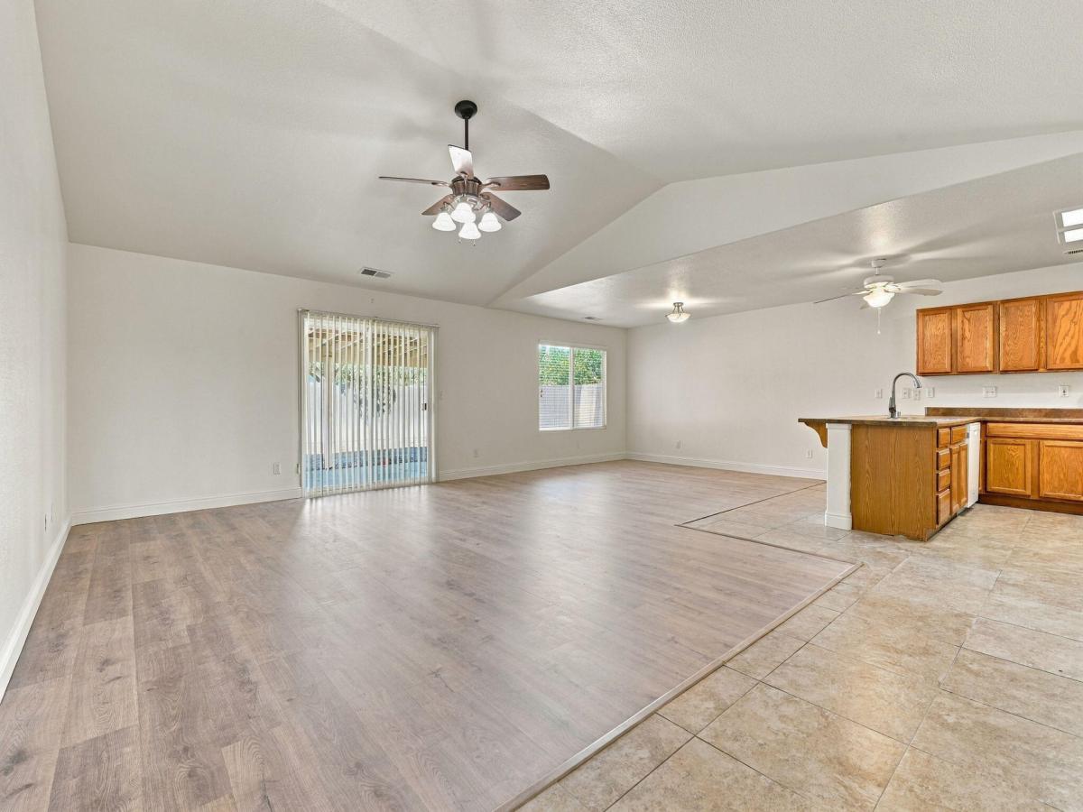 MLS #241939 image #0