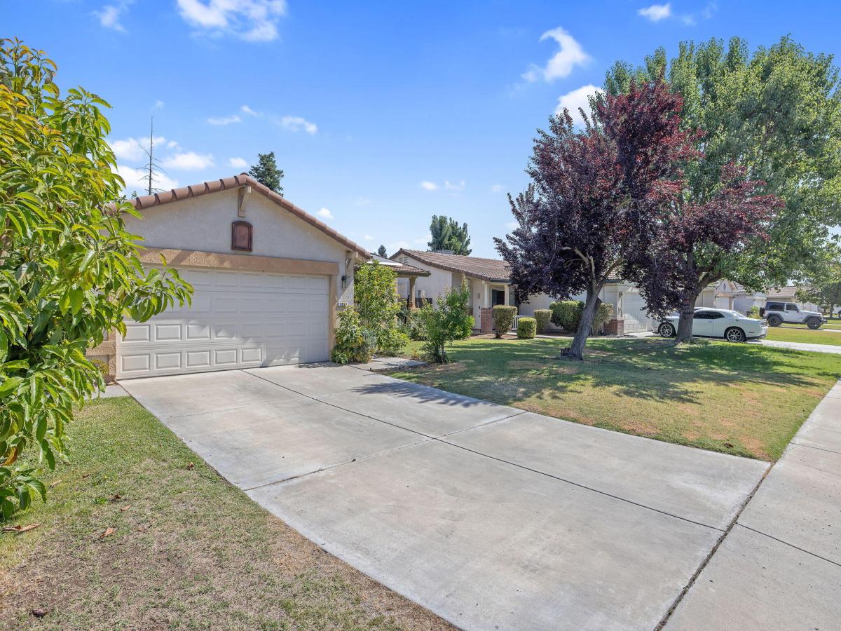 MLS #242844 image #0