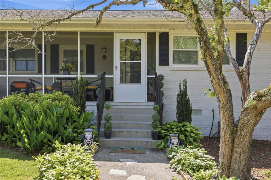 MLS #20302857 image #0