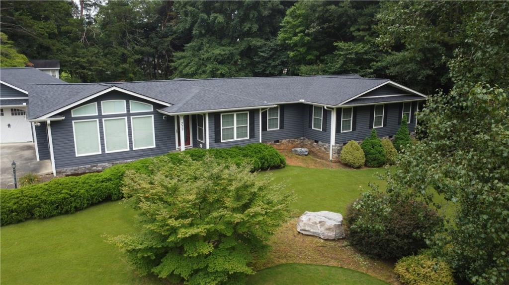 MLS #20304609 image #0