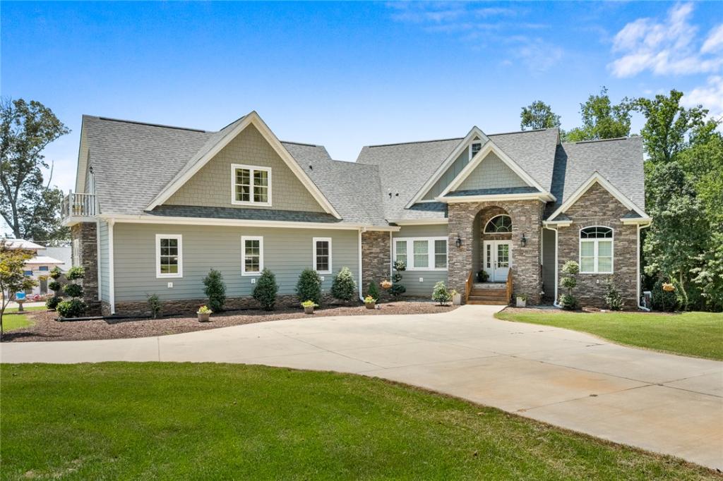 MLS #20304683 image #0