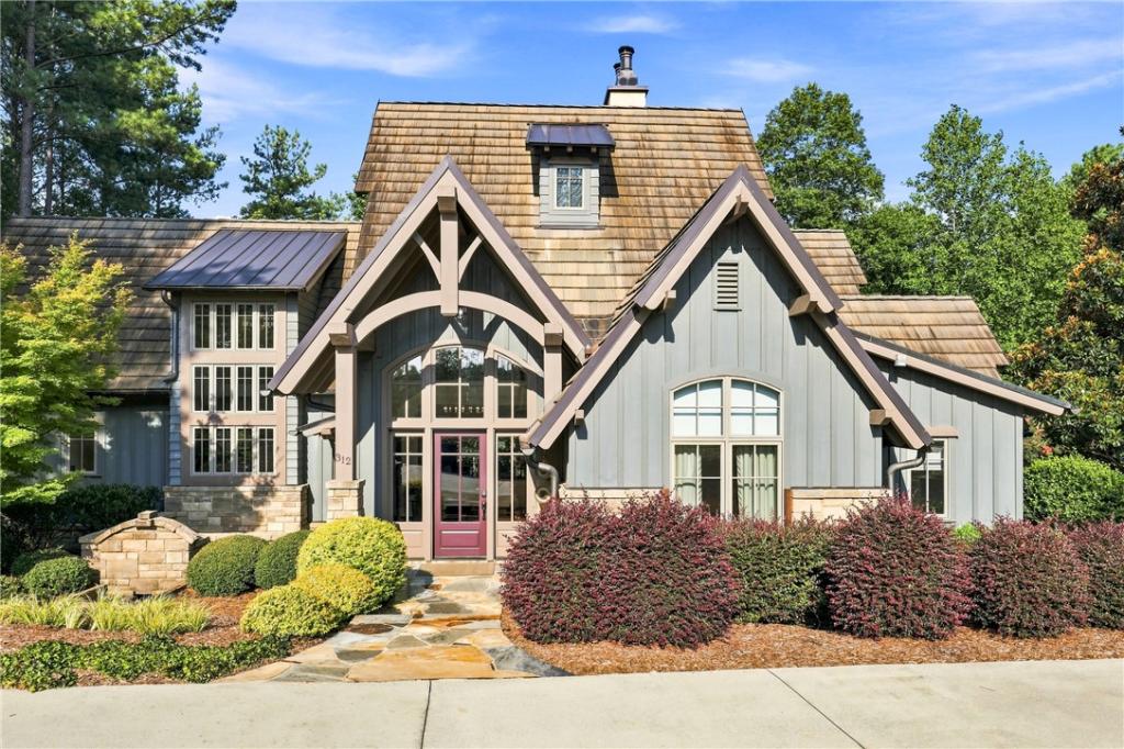 MLS #20304979 image #0