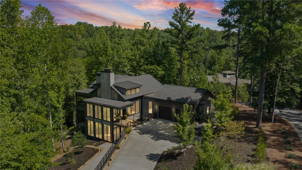 MLS #20305500 image #0