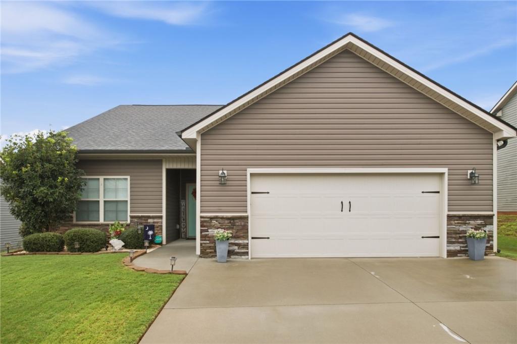 MLS #20306166 image #0
