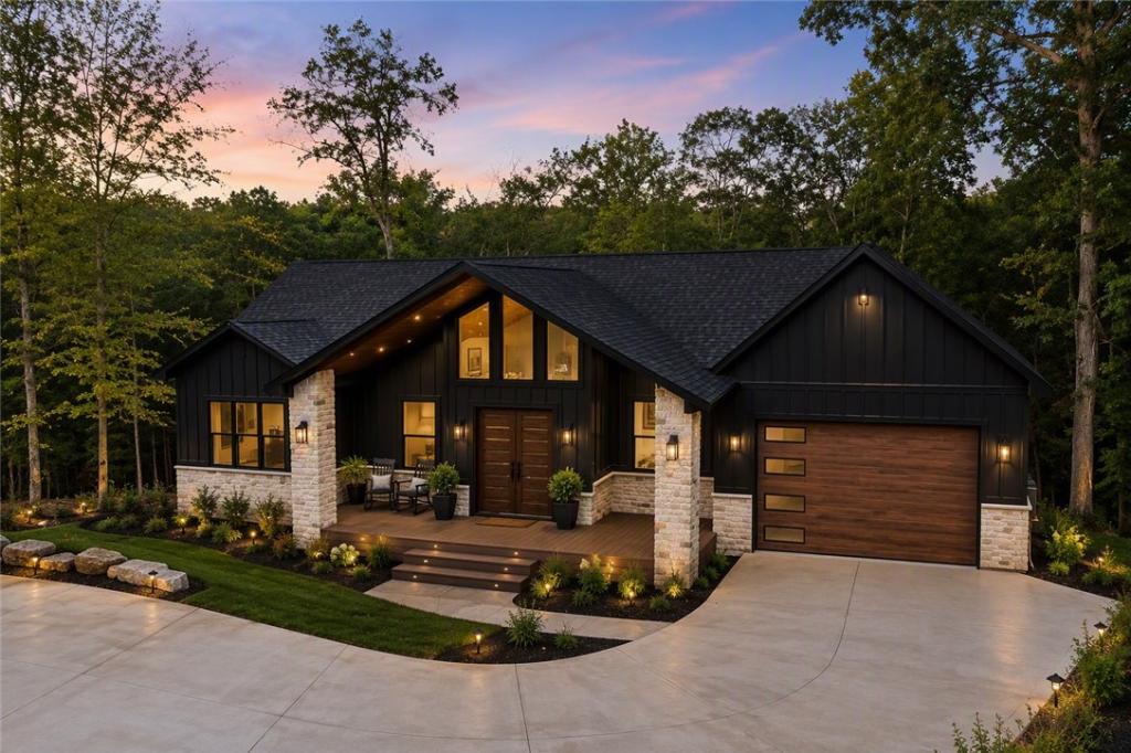 MLS #20306600 image #0