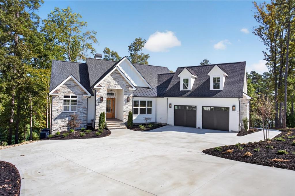 MLS #20307152 image #0