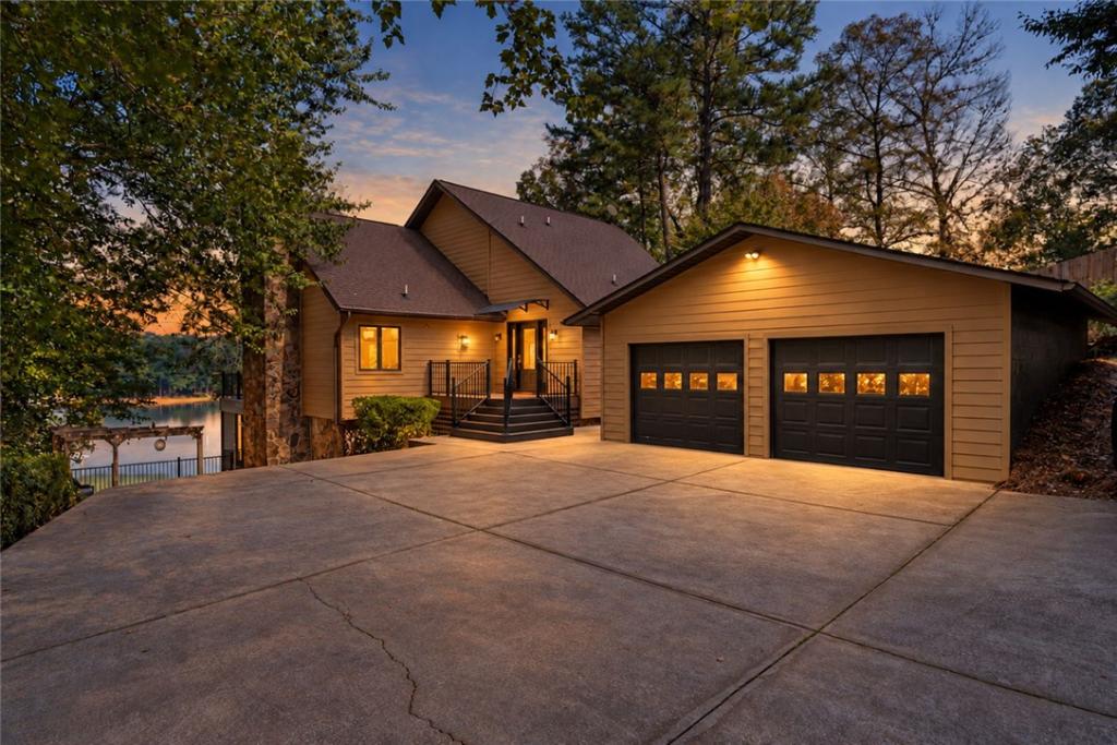 MLS #20307270 image #0
