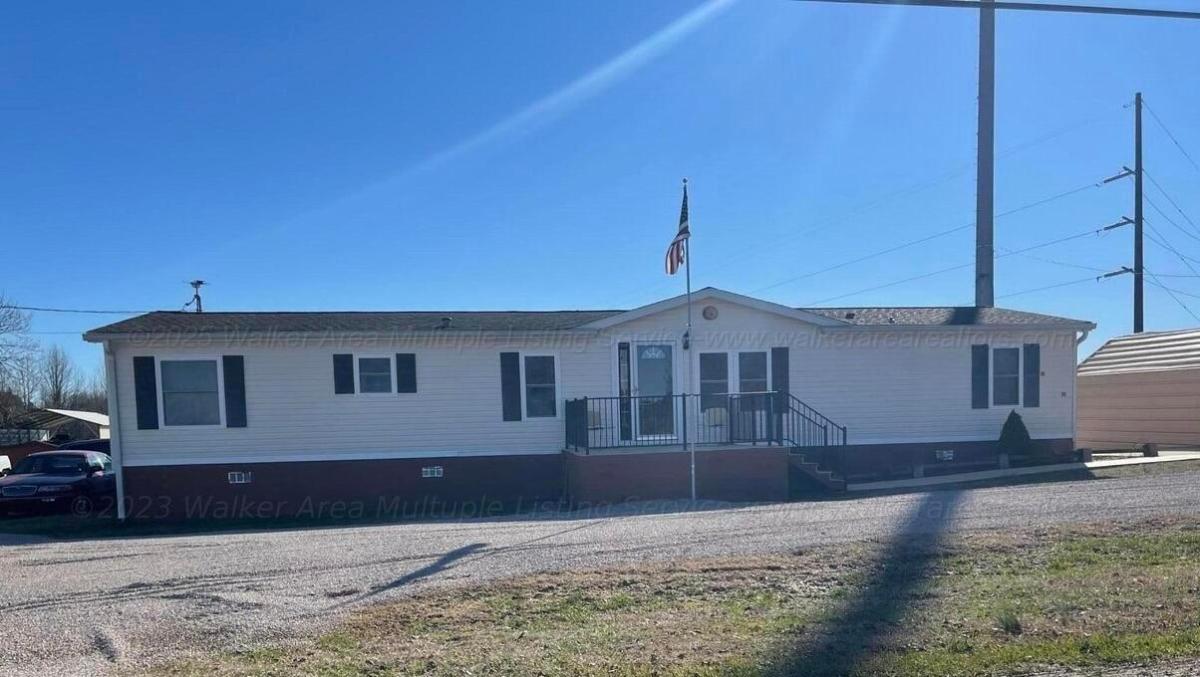 MLS #23-409 image #0