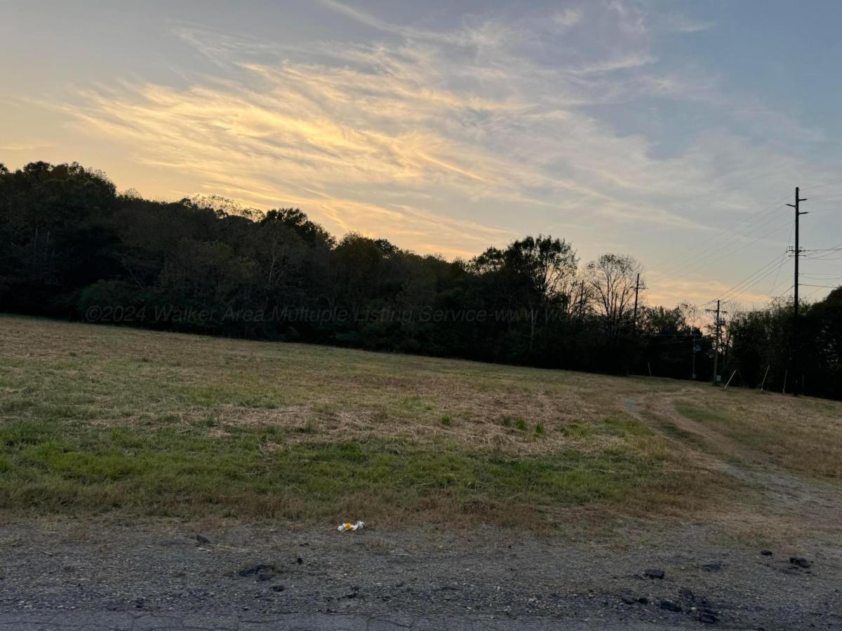 MLS #24-2221 image #0