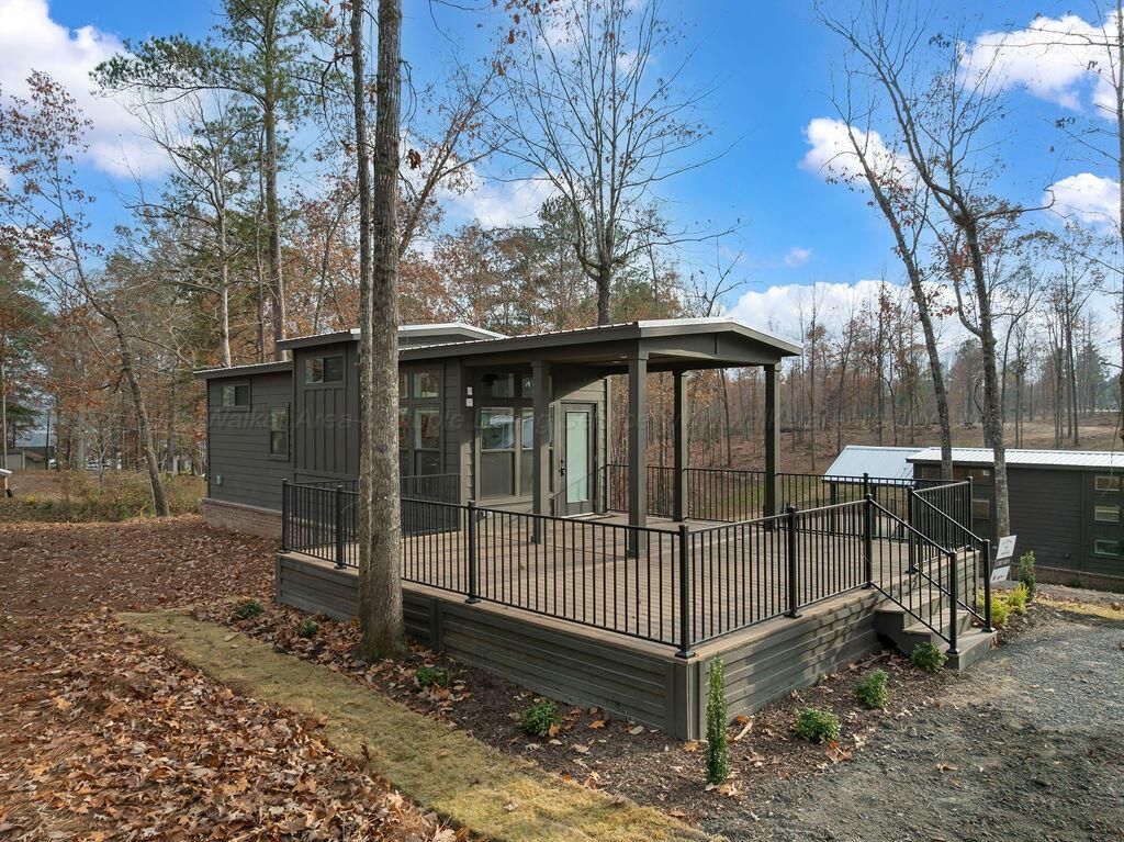 MLS #25-1348 image #0