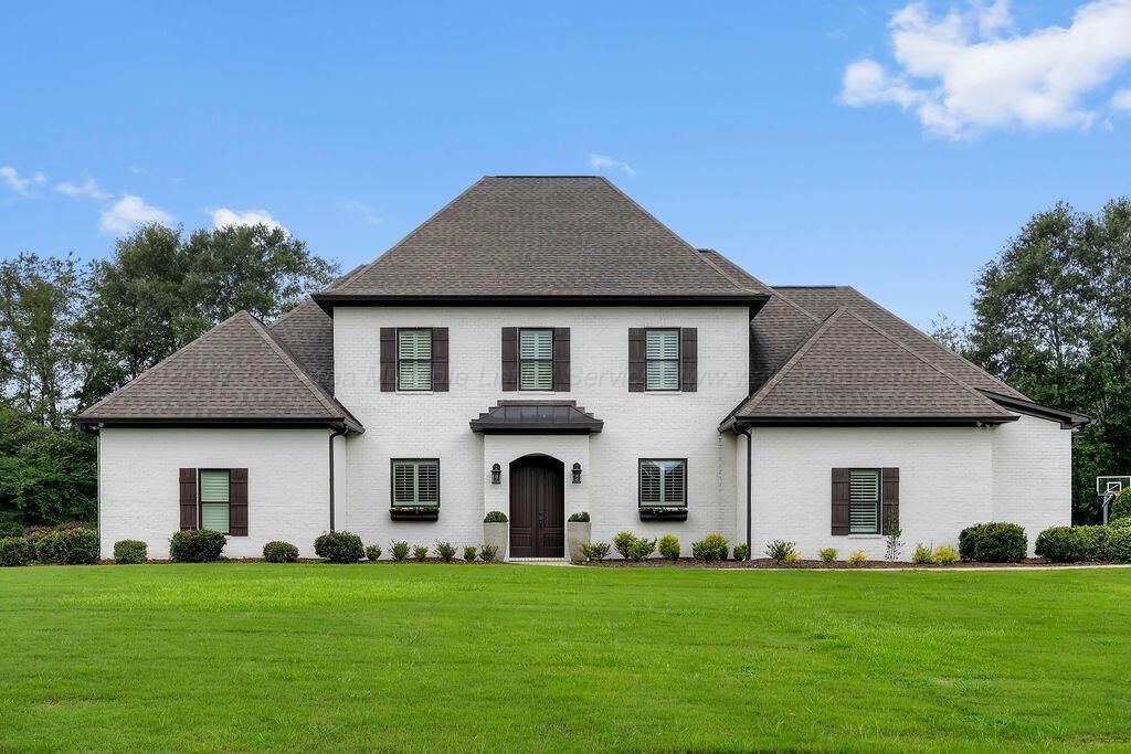 MLS #25-1634 image #0