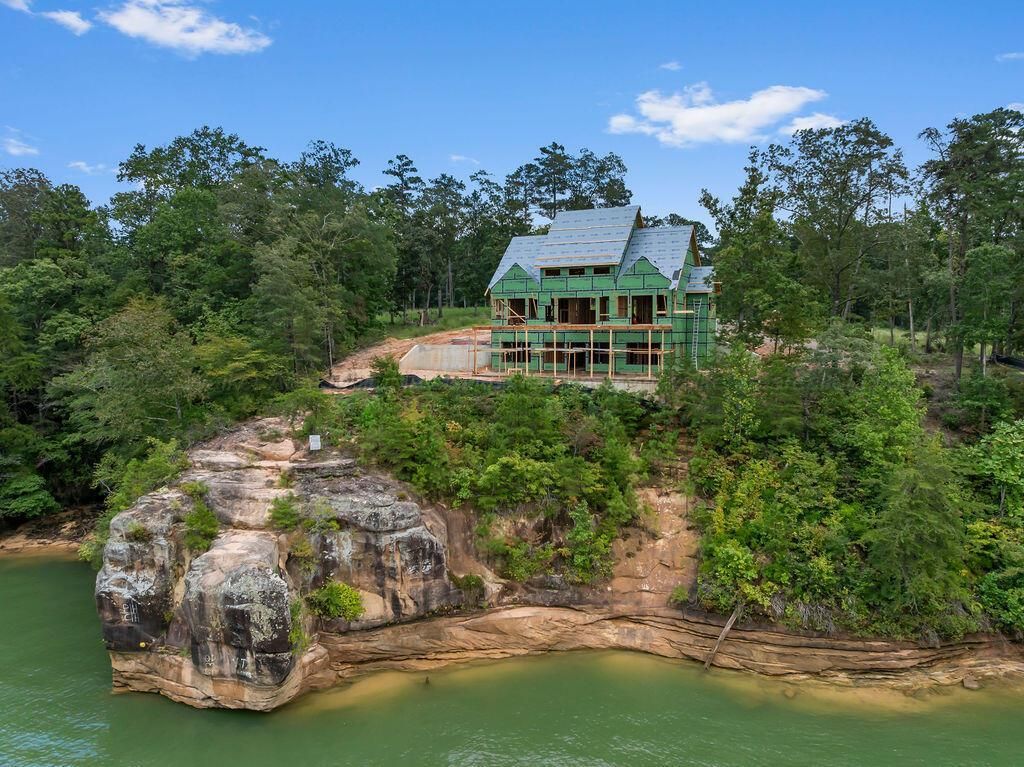 MLS #25-1841 image #0