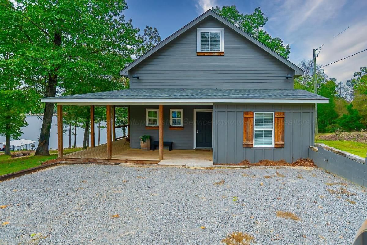 MLS #25-2038 image #0