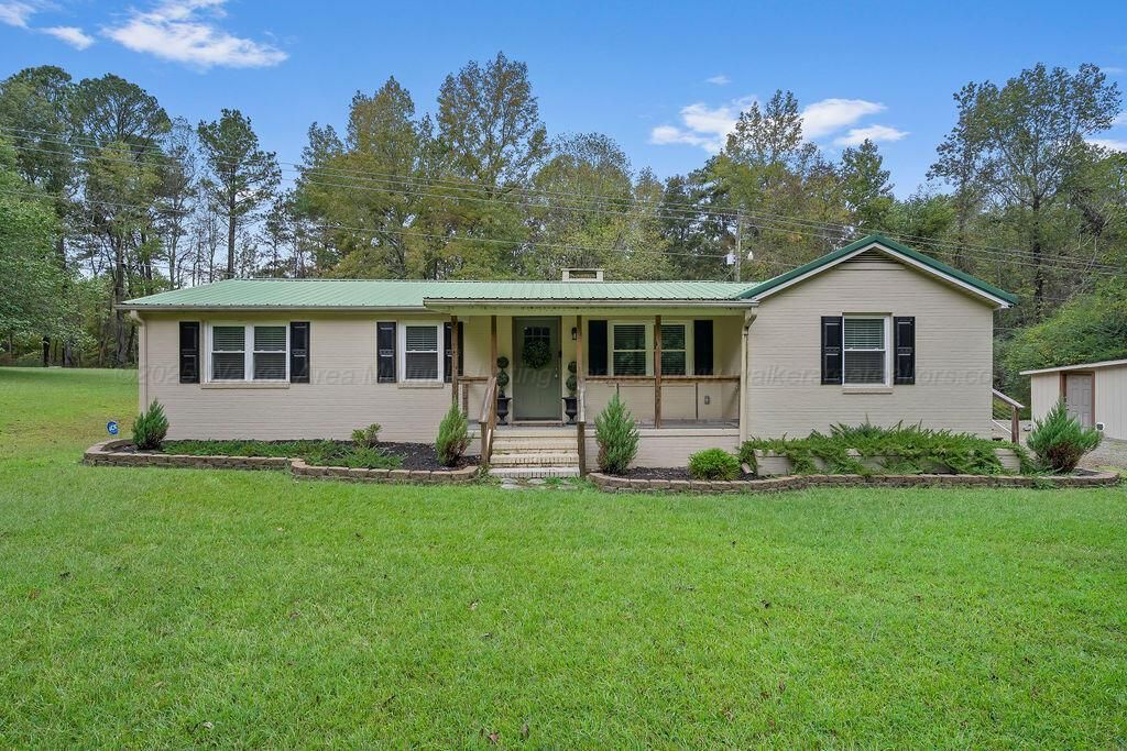 MLS #25-2048 image #0