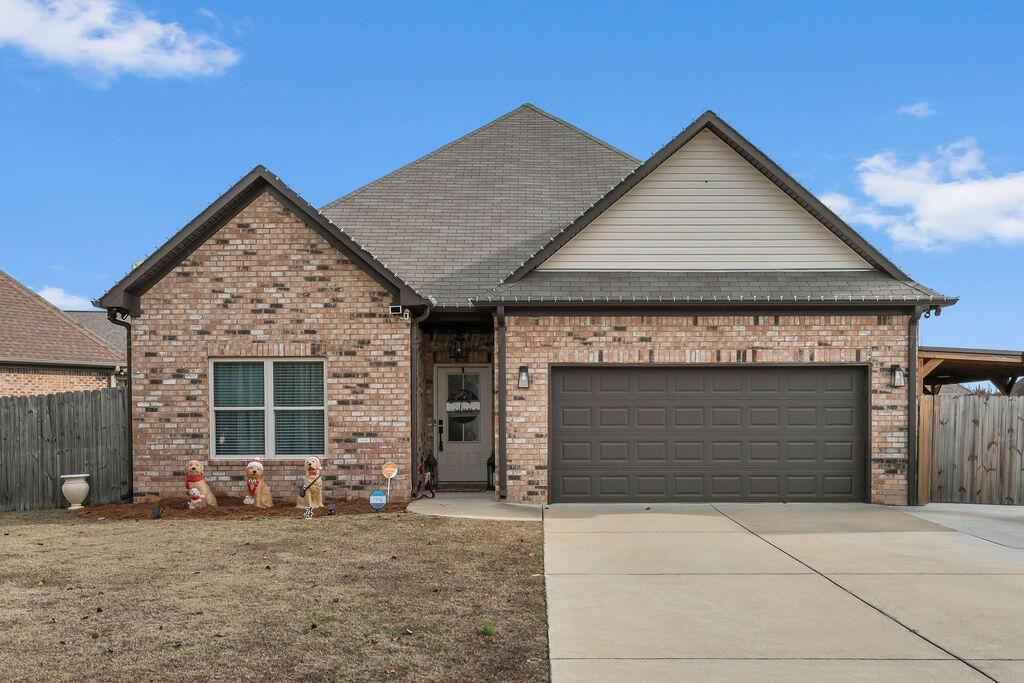 MLS #25-2258 image #0