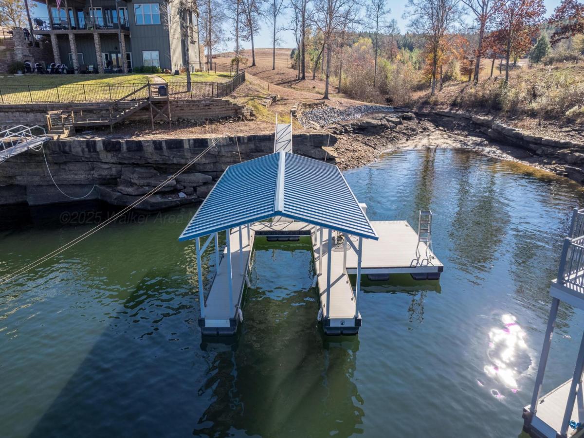 MLS #25-2305 image #0